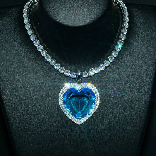 Heart Sea Crystal necklace