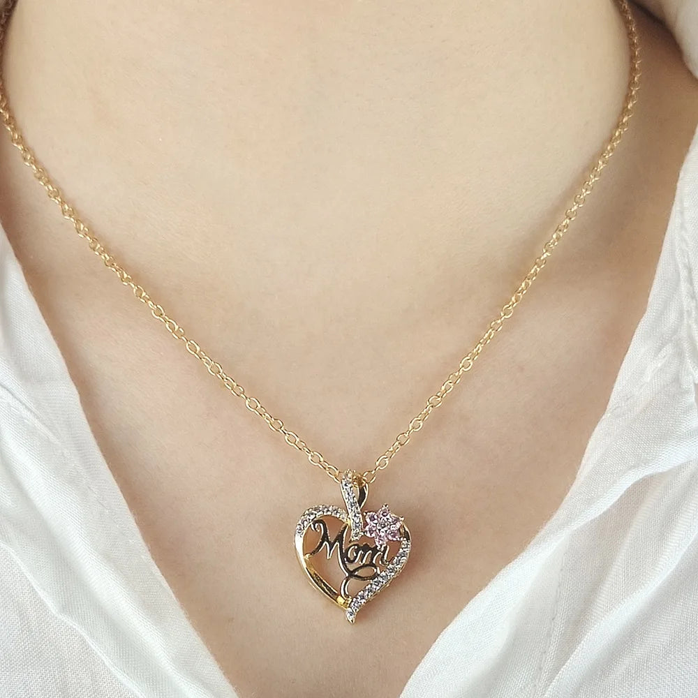 Mom Heart Necklace, Rhinestone Heart Pendant, Perfect Mother's Day Gift & Light Luxury Clavicle Chain