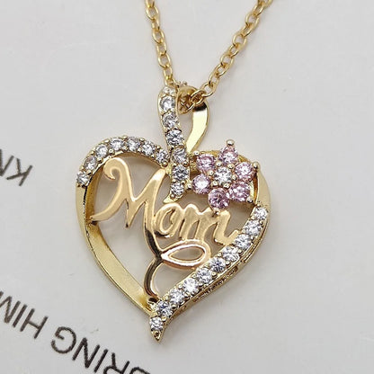 Mom Heart Necklace, Rhinestone Heart Pendant, Perfect Mother's Day Gift & Light Luxury Clavicle Chain