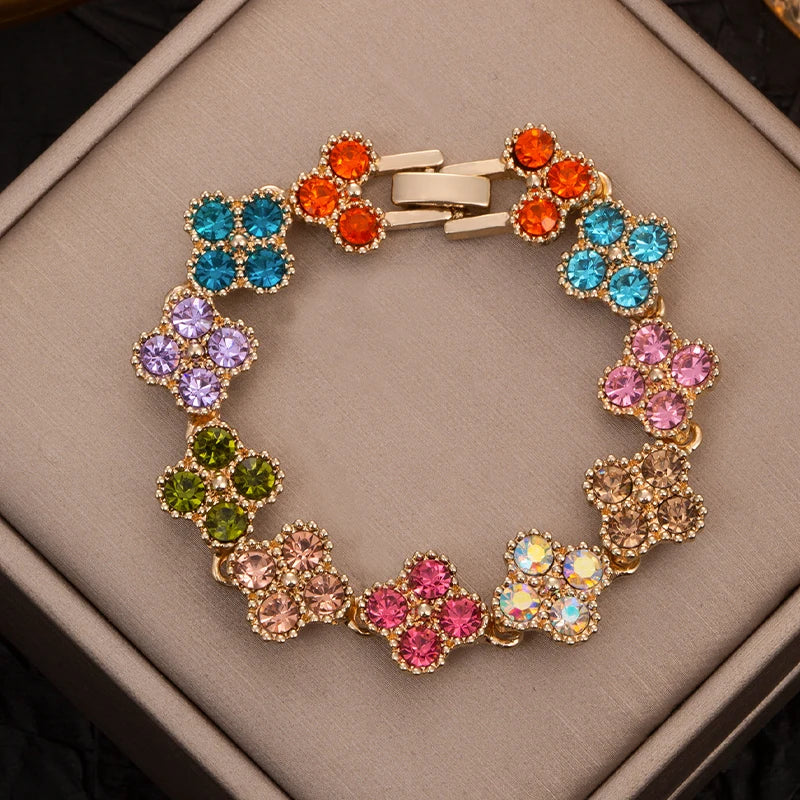 Four Leaf Clover Hand Bracelet